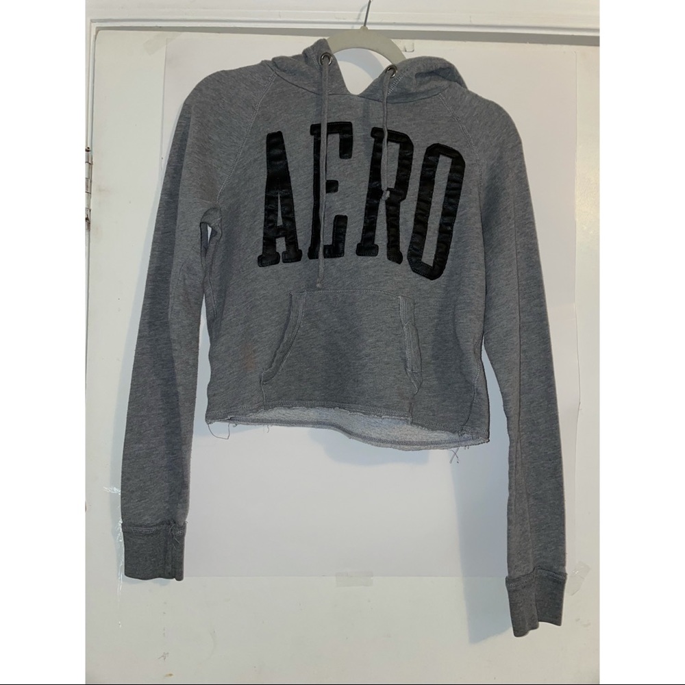 3/$20 Aeropostale cropped hoodie 🤍✨
